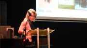 Indrukwekkende lezing over verborgen slavernijverleden trekt veel publiek in Nijkerk