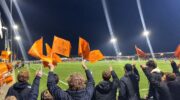 De busrit die legendarischer werd dan de uitslag: Sparta Nijkerk-fans beleven knotsgek bekeravontuur in Hoek