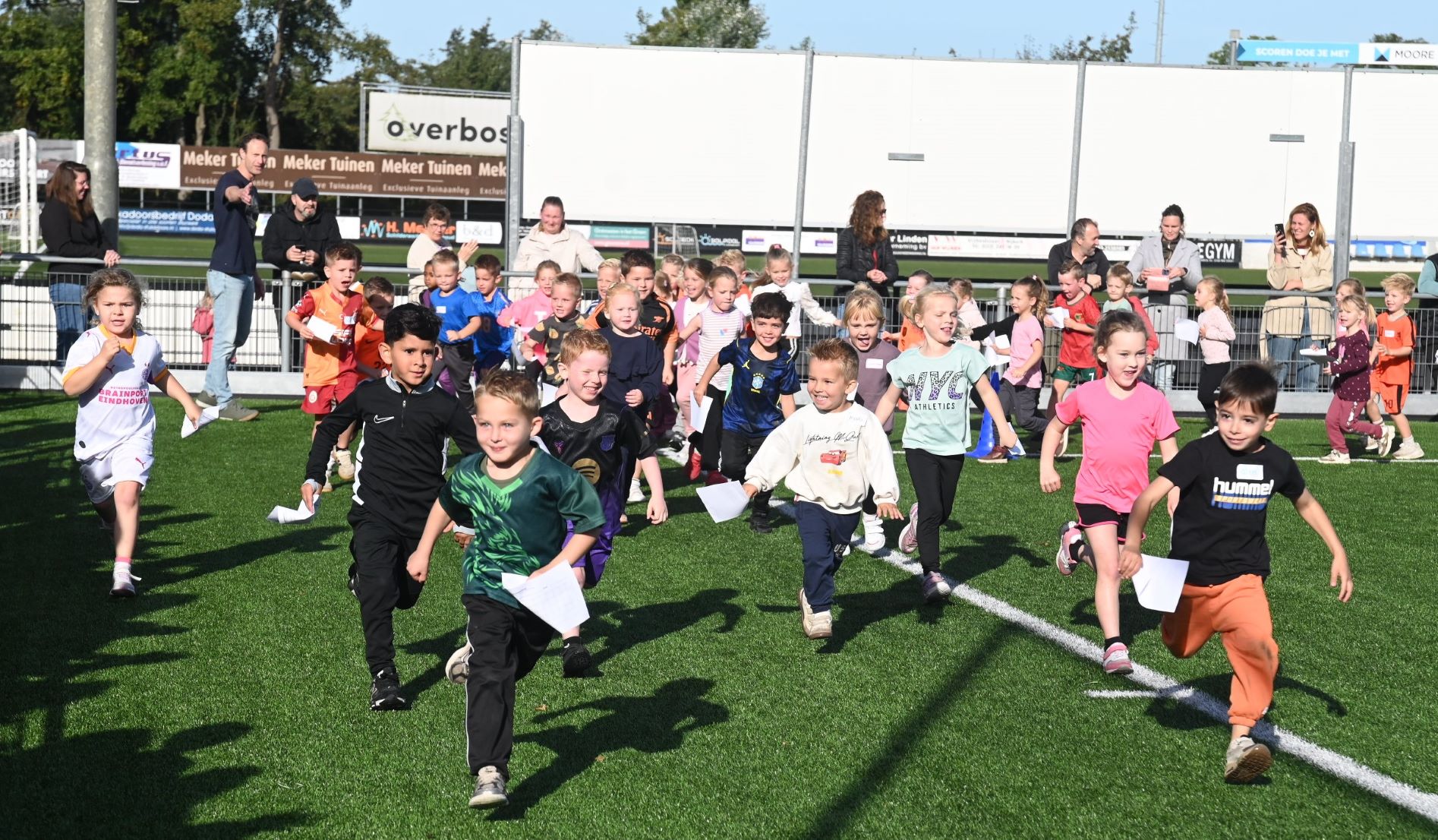 Sponsorloop van De Horizon voor nieuw schoolplein